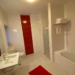 Mare شقة نازاريه